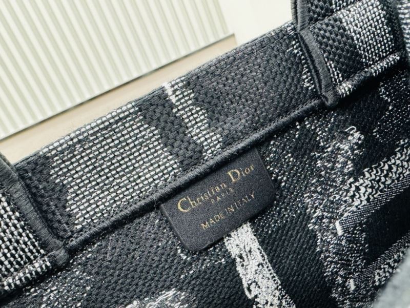 Christian Dior Shopping Bags